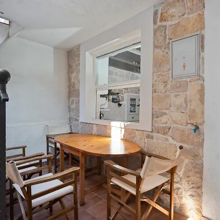 Nyaraló Hanna Cozy Old Stone House Murter