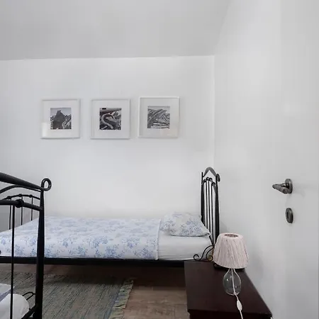 Hanna Cozy Old Stone House Nyaraló *