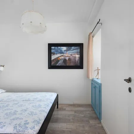 Hanna Cozy Old Stone House Murter