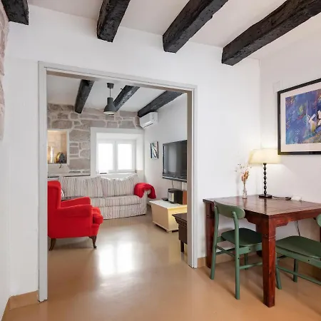 Hanna Cozy Old Stone House *