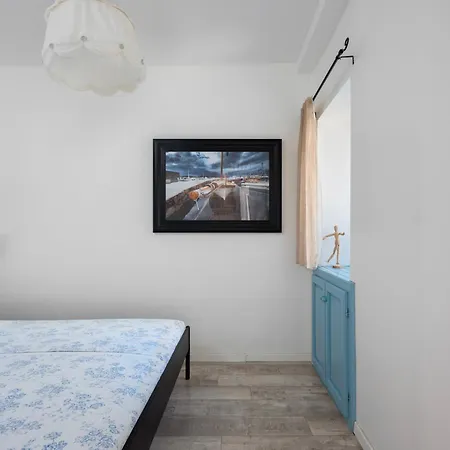 Hanna Cozy Old Stone House * Murter