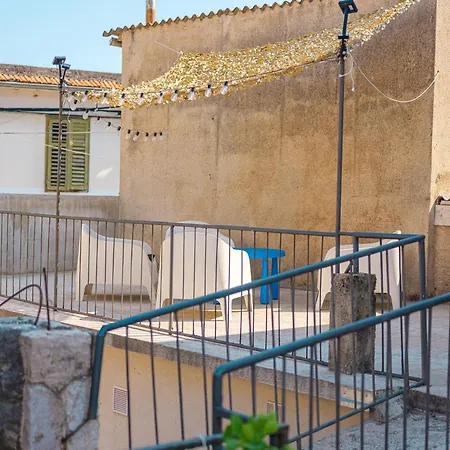 Hanna Cozy Old Stone House Dom wakacyjny *