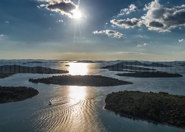 Hanna Cozy Old Stone House Сasa de vacaciones *