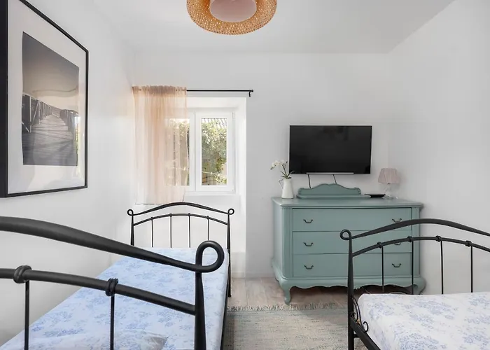 Сasa de vacaciones Hanna Cozy Old Stone House Murter